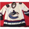 Image 1 : Youth L/XL Vancouver Canucks Jersey in Good Shape
