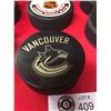 Image 2 : Lot of 24 NHL Hockey Pucks Montreal Canadiens, Vancouver Canucks,Detroit Red Wings etc
