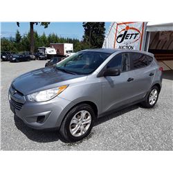 J4 --  2010 HYUNDAI TUSCON  , Grey , 176968  KM's