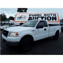 K6 --  2005 FORD F150 , White , UNKNOWN  KM's