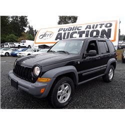 E5 --  2005 JEEP LIBERTY SPORT , Black , 214483  KM's