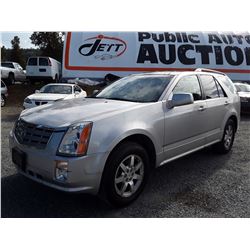 E6 --  2007 CADILLAC SRX  , Silver , 160387  KM's