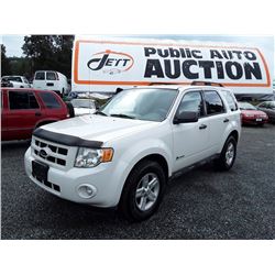 G5 --  2009 FORD ESCAPE HYBRID , White , 269297  KM's
