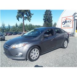 B2 --  2012 FORD FOCUS , Grey , 180028  KM's
