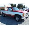 Image 2 : G6 --  1992 CHEVROLET 2500 , Red , 299816  KM's