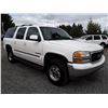 Image 2 : K5 --  2004 GMC YUKON XL , White , 392741  KM's