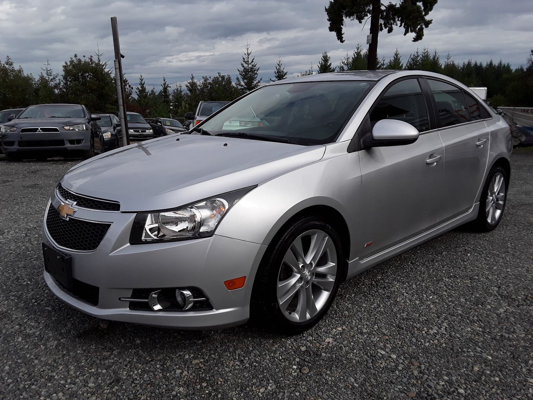 Chevrolet cruze 2013 хэтчбек