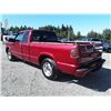 Image 4 : F6 --  2001 GMC SONOMA , Red , 239186  KM's