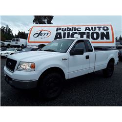 K6 --  2005 FORD F150 , White , UNKNOWN  KM's