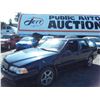 Image 1 : O6 --  1999 VOLVO V70 , Blue , 228471  KM'