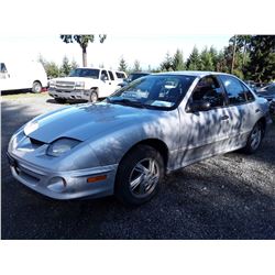 A12D --  2002 PONTIAC SUNFIRE  , Grey , 309582  KM's "NO RESERVE"