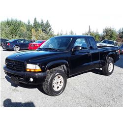 G2 -- 2003 DODGE DAKOTA SPORT, BLACK, 267,930 KMS
