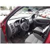 Image 7 : L4 --  2003 FORD ESCAPE , Red , 252437  KM's