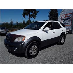 E1 --  2005 KIA SORENTO SUV, WHITE, 241,463 KMS