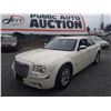 Image 1 : I2 --  2006 CHRYSLER 300C , White , 280412  KM's