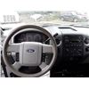 Image 8 : K6 --  2005 FORD F150 , White , UNKNOWN  KM's