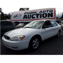 C3 --  2005 FORD TAURUS , White , 165575  KM's