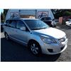 Image 2 : B5 --  2011 VW ROUTAN SE , Silver , 238480  KM's