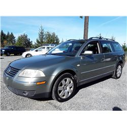 M6 --  2003 VW PASSAT GLX 4MOTION  , Green , 211498  KM's