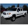 Image 1 : K4 --  2005 TOYOTA TUNDRA SR5 , White , 269480  KM's