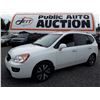 Image 1 : C1 --  2012 KIA RONDO  , White , 171926  KM's
