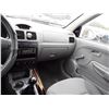 Image 9 : A12C --  2005 KIA RIO , White , 142970  KM's "NO RESERVE"