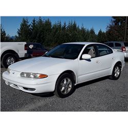 N4 --  1999 OLDSMOBILE ALERO GL  , White , 90432  KM's