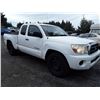 Image 2 : A11 --  2006 TOYOTA TACOMA , White , 313725  KM's 'NO RESERVE"