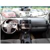 Image 12 : H1 --  2005 NISSAN FRONTIER LS CREW CAB , Grey , 189,004 MILES