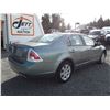 Image 3 : Q4 --  2006 FORD FUSION  , Green , 216744  KM's