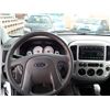 Image 8 : P2 --  2006 FORD ESCAPE XLT  , White , 218874  KM's