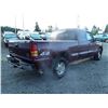 Image 3 : F2 --  2002 GMC SIERRA  , Red , 247103  KM's