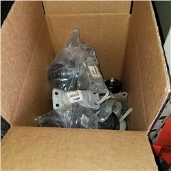 BOX OF CASTORS