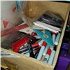Image 3 : 2 BOXES OF VARIOUS SCHOOL SUPPLIES AND BINDERS
