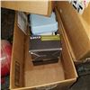 Image 2 : 7 BOXES OF RFID TAGS AND CARDS