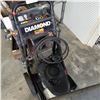 Image 1 : DIAMOND 2600 PSI GAS PRESSURE WASHER, NEEDS FILTER