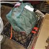 Image 1 : BOCCI BALLS AND CRAB TRAP