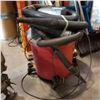 Image 3 : CRAFTSMAN 60L SHOP VAC W/ HOSES AND ATTACHMENTS