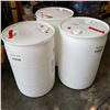 Image 2 : 3 45 GALLON WHITE PLASTIC DRUMS