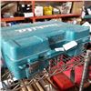 Image 2 : MAKITA CORDLESS DRILL SET