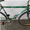 Image 2 : GREEN NO NAME BIKE