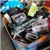Image 2 : PALLET OF RETURNED APPLIANCES AND ITEMS