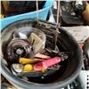 Image 4 : BLUE TOTE OF CUTTING DISCS AND BIN AND TRAY OF TOOLS
