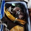 Image 3 : TOTE OF TOOLS, EXTENTION CORD