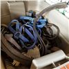 Image 2 : TOTE OF HORSE TACK