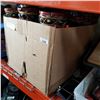 Image 1 : BOX OF WICKER PLANTERS