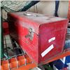 Image 1 : RED BENCH TOOLBOX W/ CONTENT
