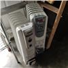 Image 1 : 2 OIL HEATERS