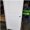 Image 2 : WHITE FRAME INTERIOR DOOR