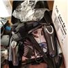 Image 1 : WAHL HAIRCUT AND TRIMMER KIT - TESTED AND WORKING